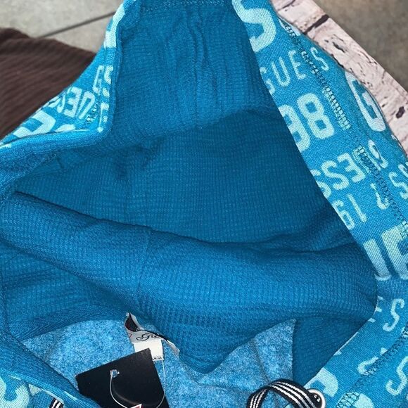 Guess Boot Cut Velour Women’s Sweater Suit - Picture 9 of 10